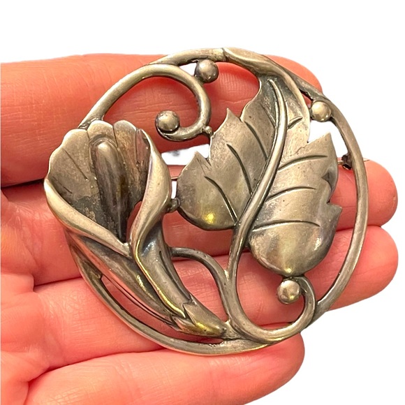 Stunning Large Heavy chunky sterling silver 925 Danecraft art deco Lily brooch - Picture 4 of 8